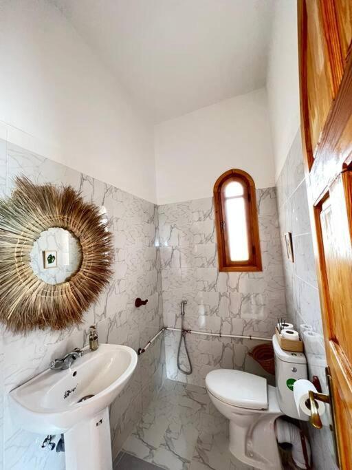 אסאוירה Le Petit Chalet. מראה חיצוני תמונה